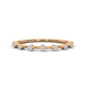 Budget friendly CVD diamond ring in premium gold