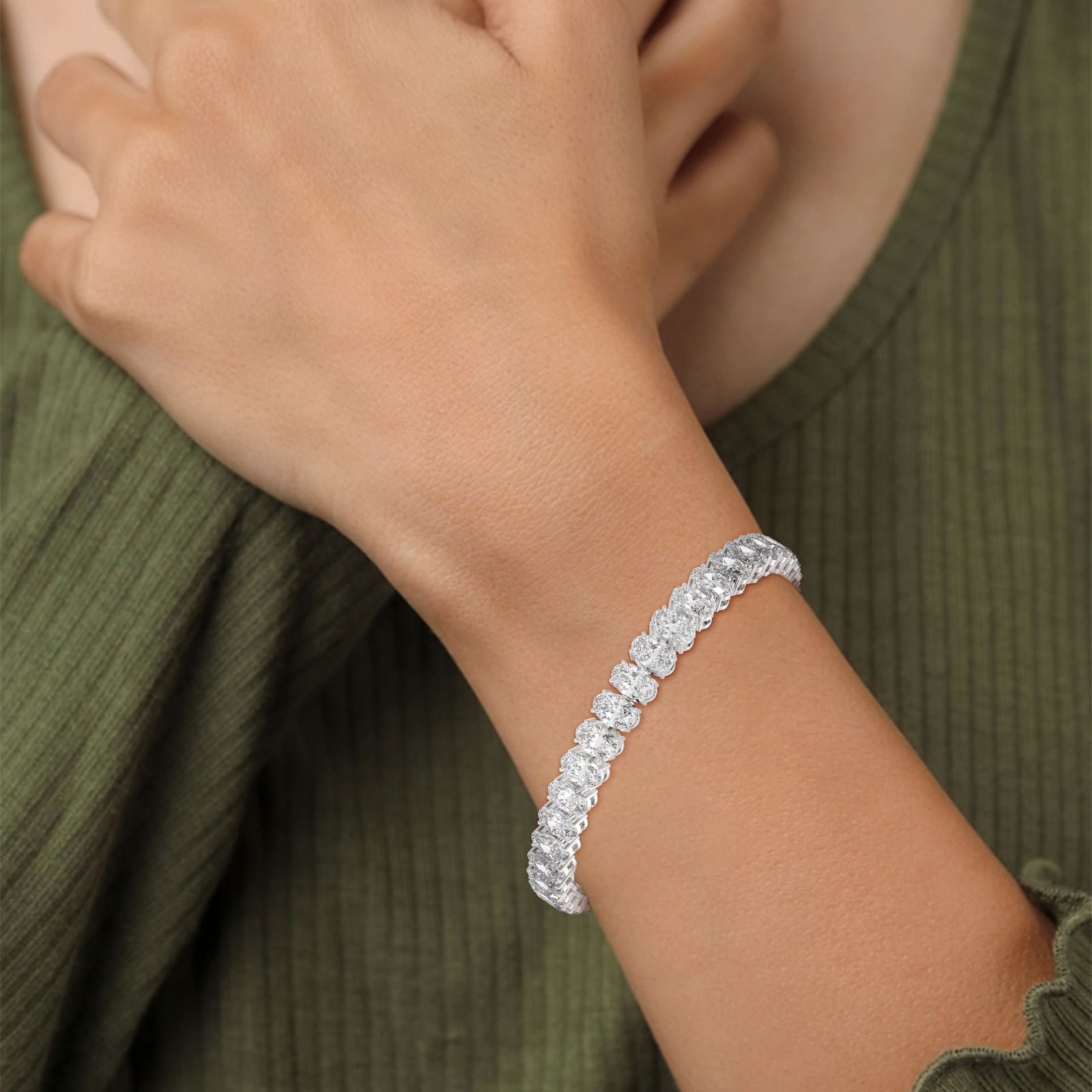 Reeva Rare exclusive bridal CVD diamond bracelet handcrafted with fine gold detailing