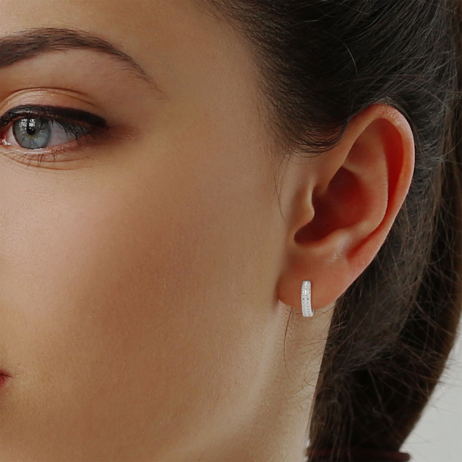 Lab grown diamond earrings for bridal jewelry set