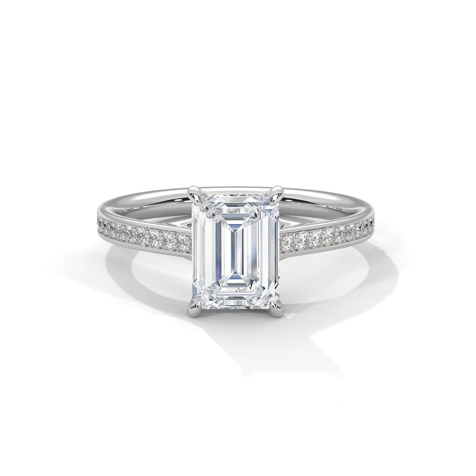 Buy Lab Grown CVD Diamond Gold Ring Online for Anniversary and Birthday Gifts