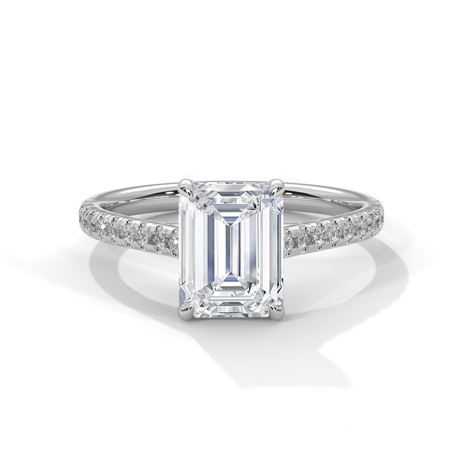 Buy Lab Grown CVD Diamond Gold Ring Online for Luxury Engagement Birthday Gift