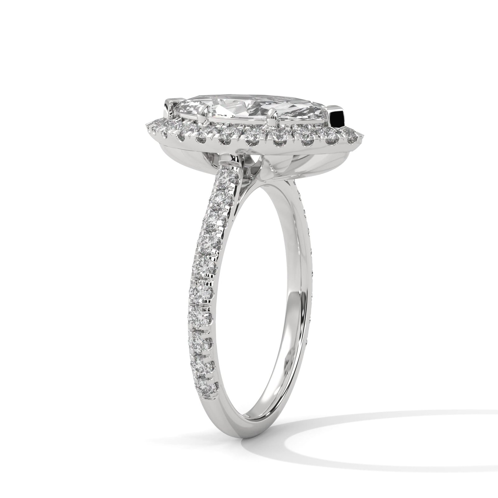 Shop jewelry brand for elegant Lab Grown CVD Diamond Gold Rings.